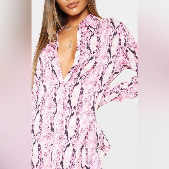PrettyLittleThing Pink Snake Print Oversized Shirt Size 4 - Picture 4 of 4